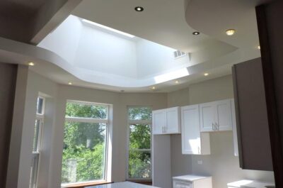 Bright 3BR/2BA Near UChicago | Vaulted Ceilings + Skylights | Pet Friendly | $2,200