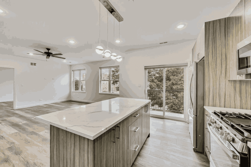 3 Beds 3 Baths Apartment/Condo, Available April 1st