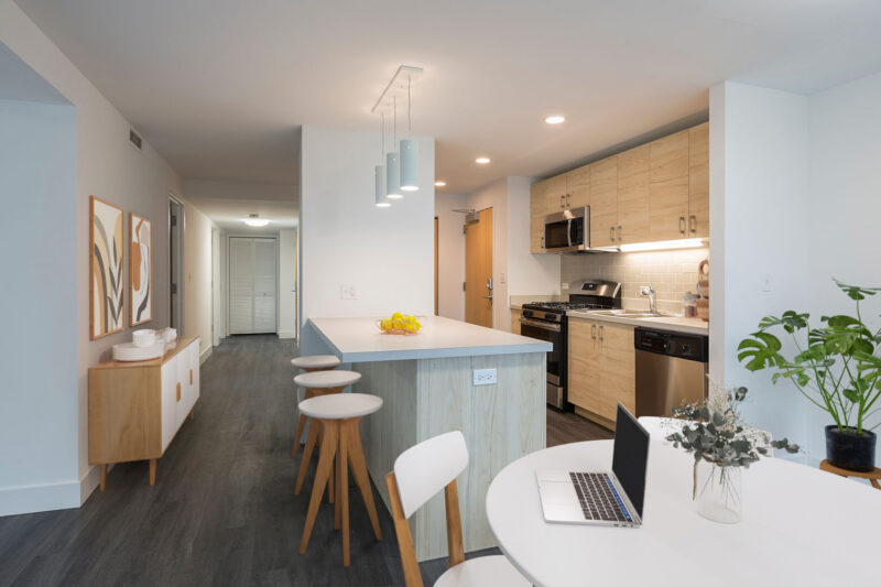 Summer Sublease at 1400 E 57th Street