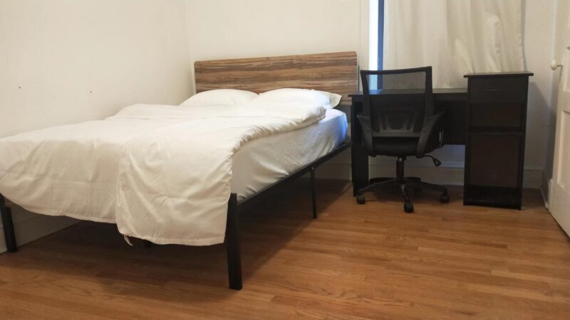 Furnished 4BR/2BA Hyde Park Apartment
