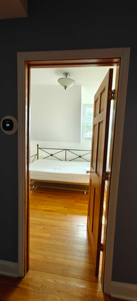 2br Urban Oasis in Historic Fuller Park with Garden, Fruit Trees, and Plenty of Parking