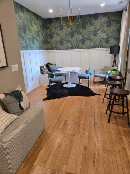 Historic Kenwood Luxury Living – Spacious 5 Bed / 3 Bath Residence on Drexel Boulevard
