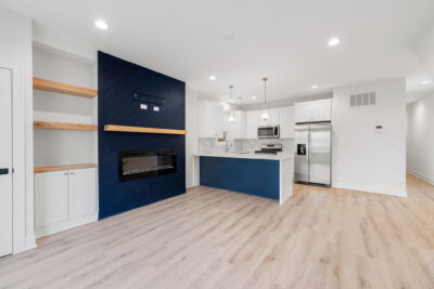 Luxury 3 Bed / 2 Bath Condo-Quality Apartment in Woodlawn